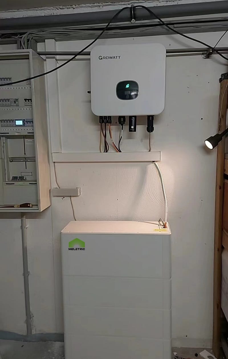 Meletric-Stacked-Battery-with-Growatt-Inverter-mini.jpg